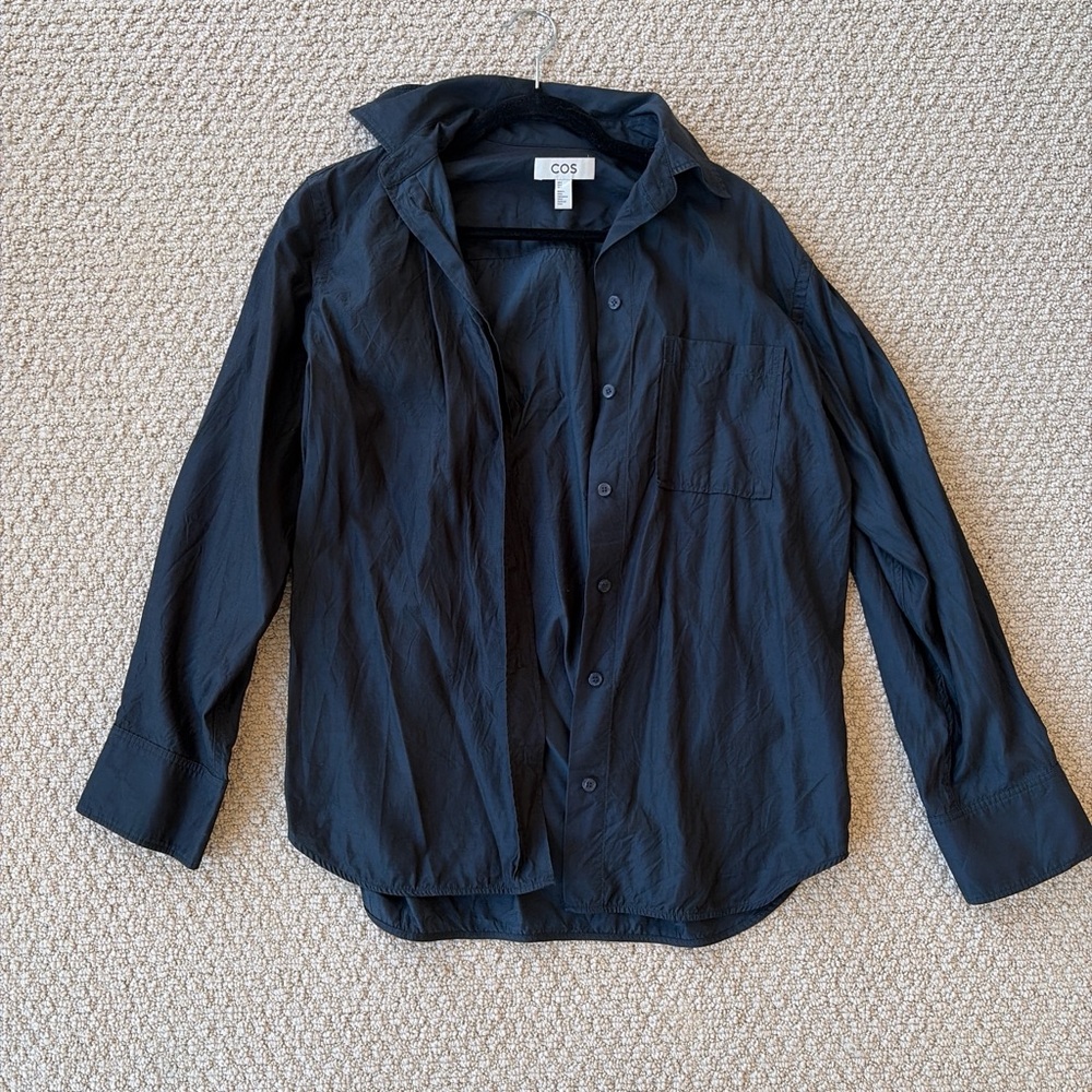COS dark navy Button-Down Shirt